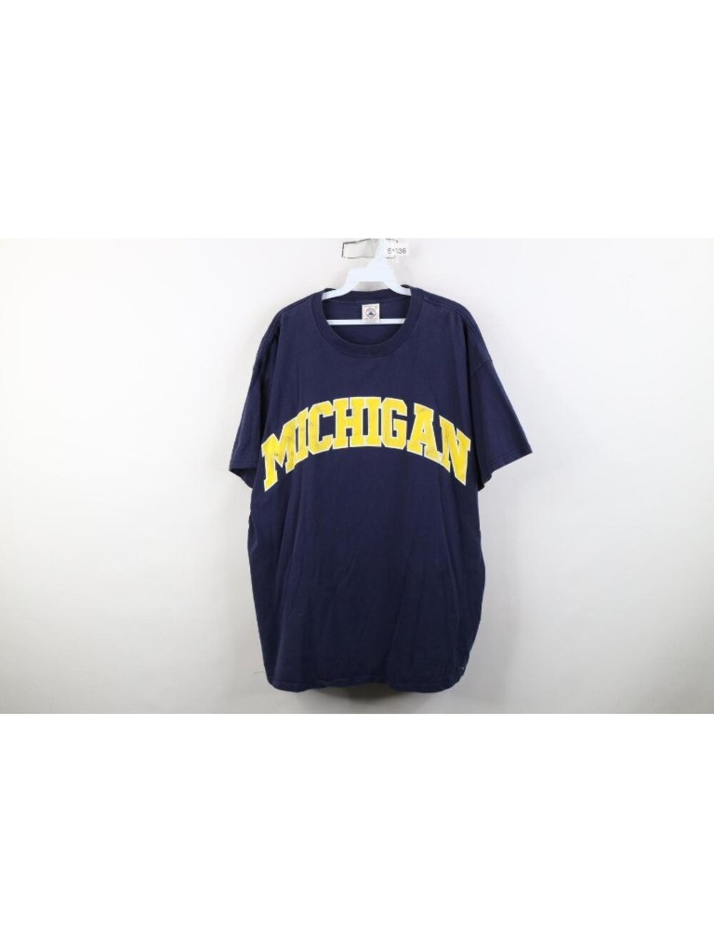 Vintage 90s Y2K Mens XL Distressed Spell Out University of Michigan T-Shirt Blue